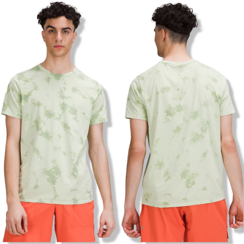 Lululemon Fundamental Tee in New Tide Shibori/ Arctic Mint